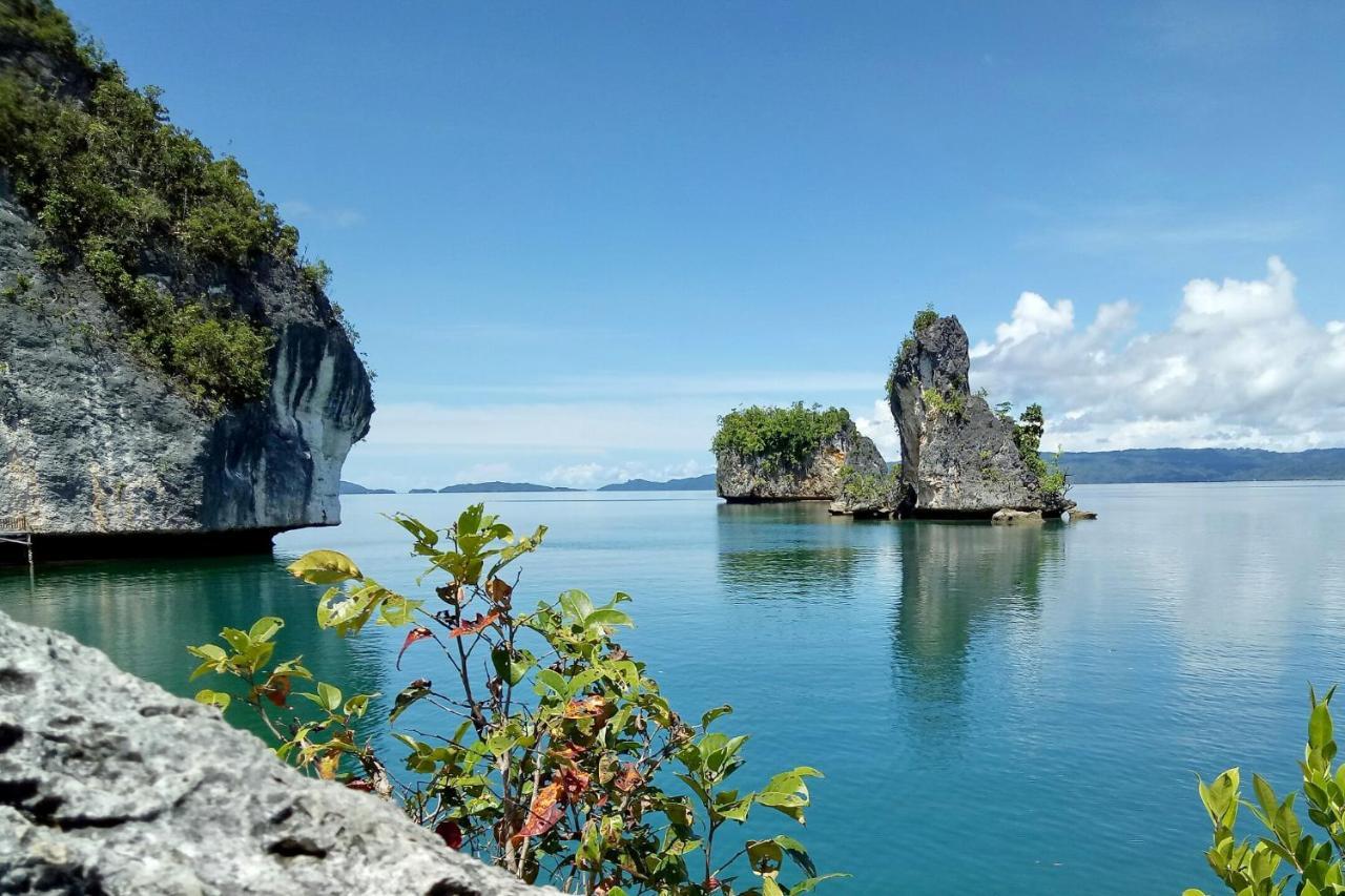 Raja Ampat Dive Lodge Pulau Mansuar Exterior photo