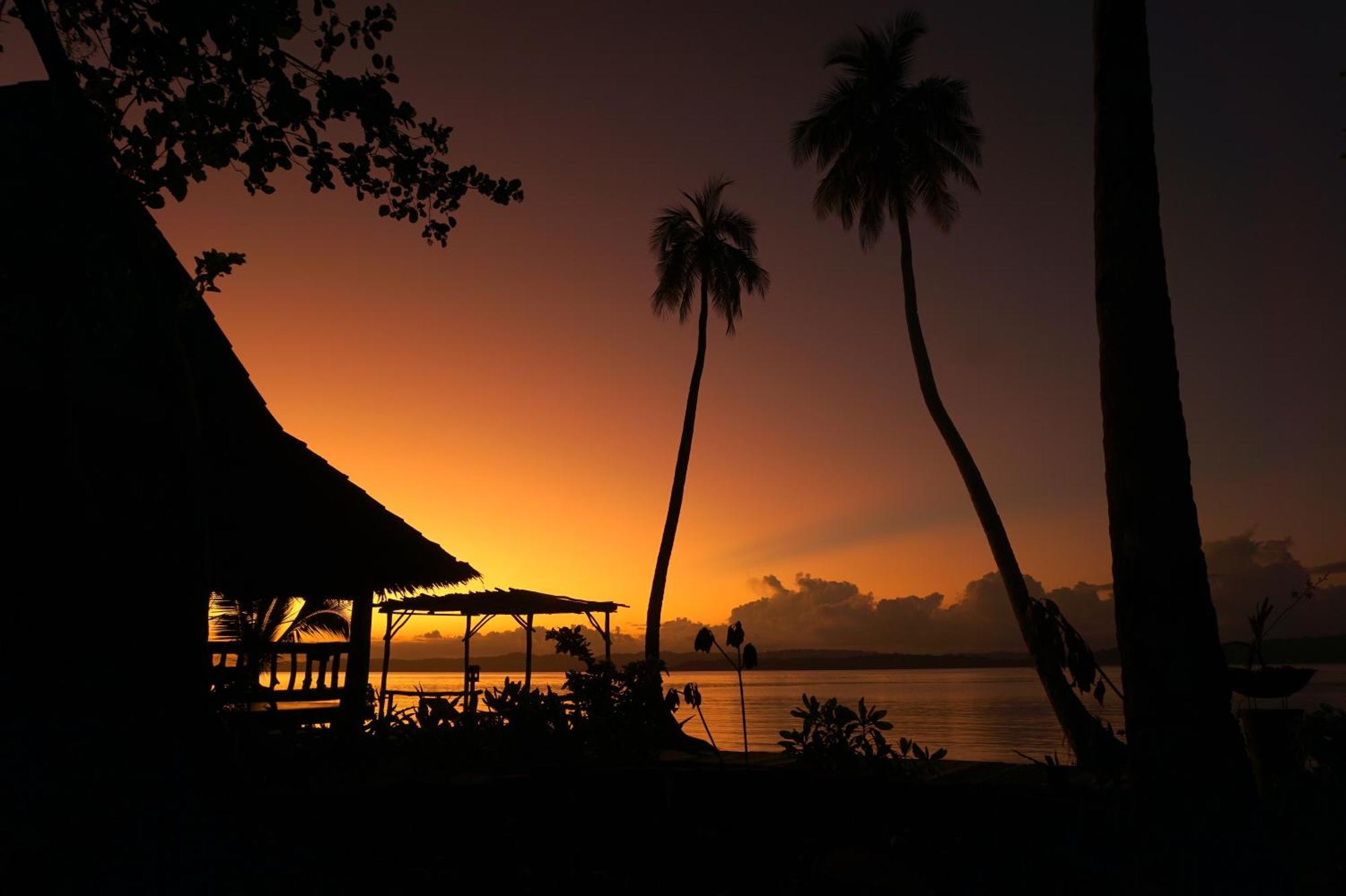 Raja Ampat Dive Lodge Pulau Mansuar Exterior photo